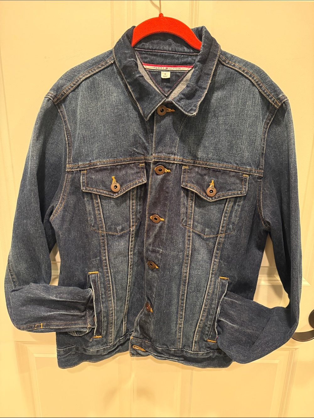 Tommy Hilfiger men’s medium jean jacket mildly distressed dressy classic look